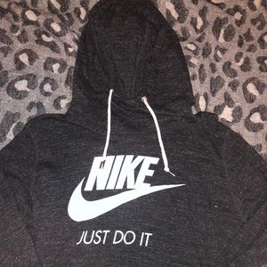 Nike pull over sweatshirt